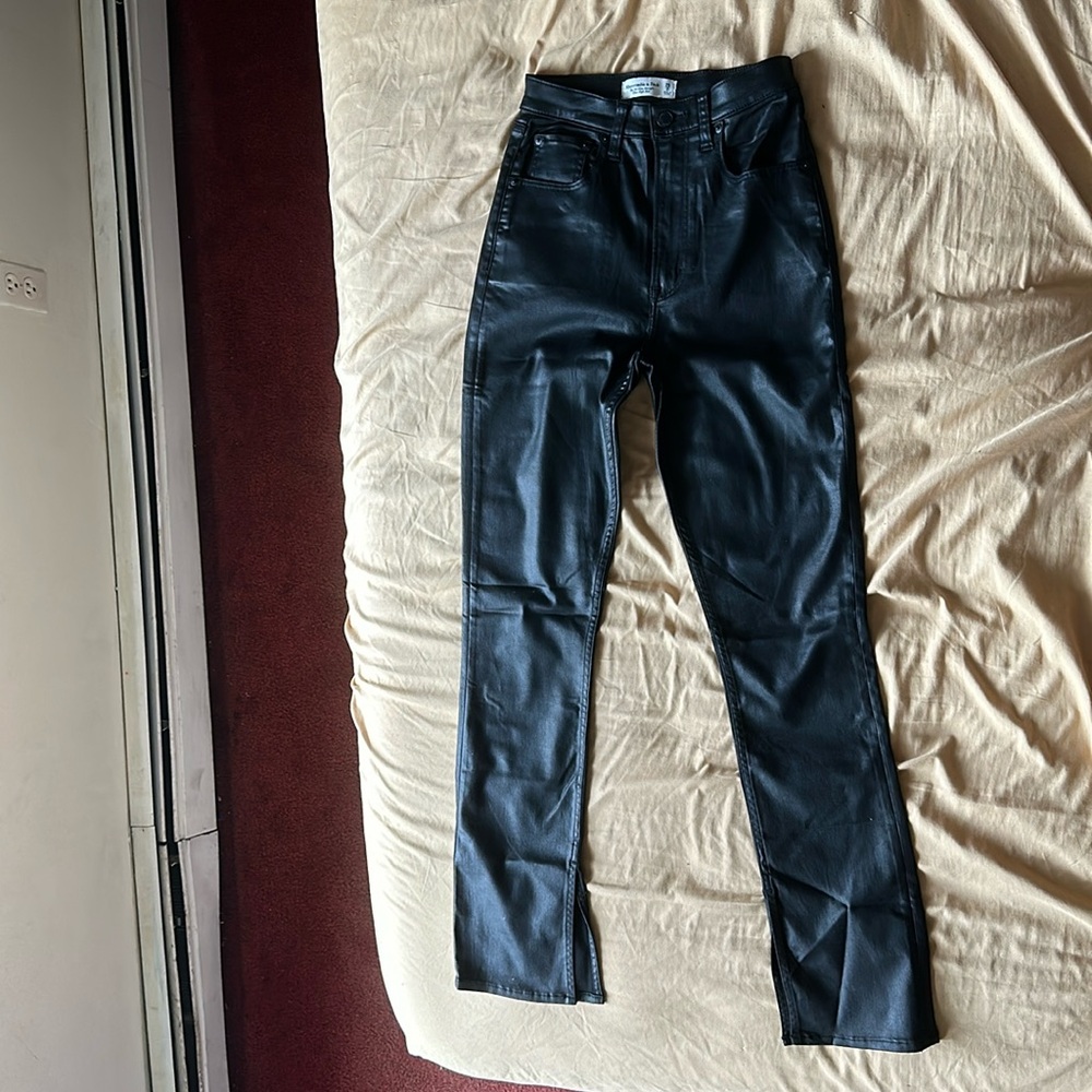 Leather feel denim pants